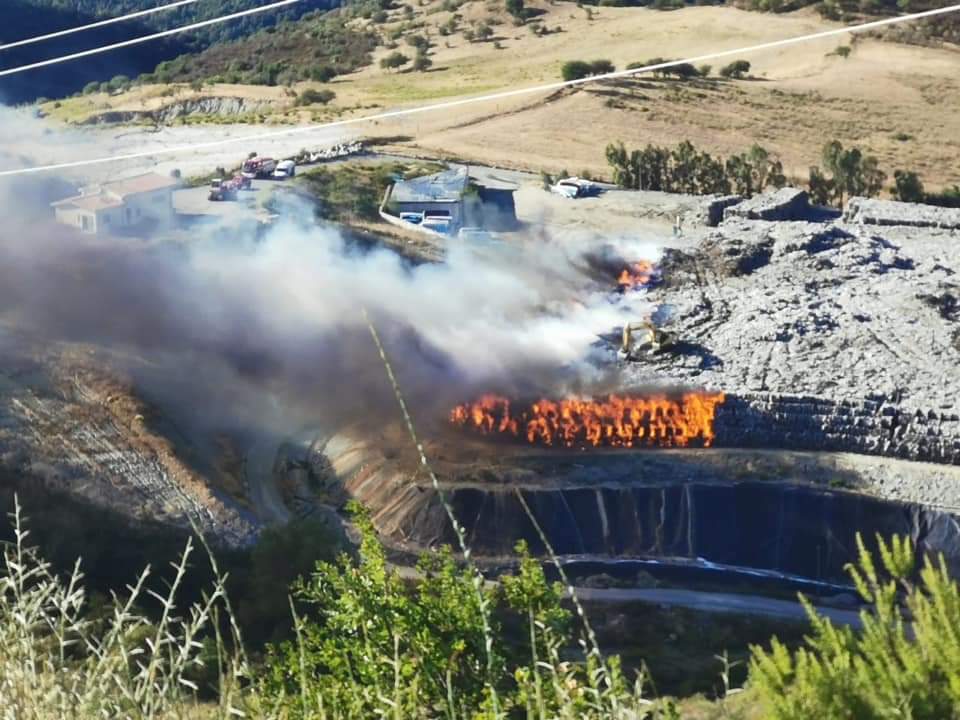 Incendio nella discarica di Vetrano: Il commento di Legambiente