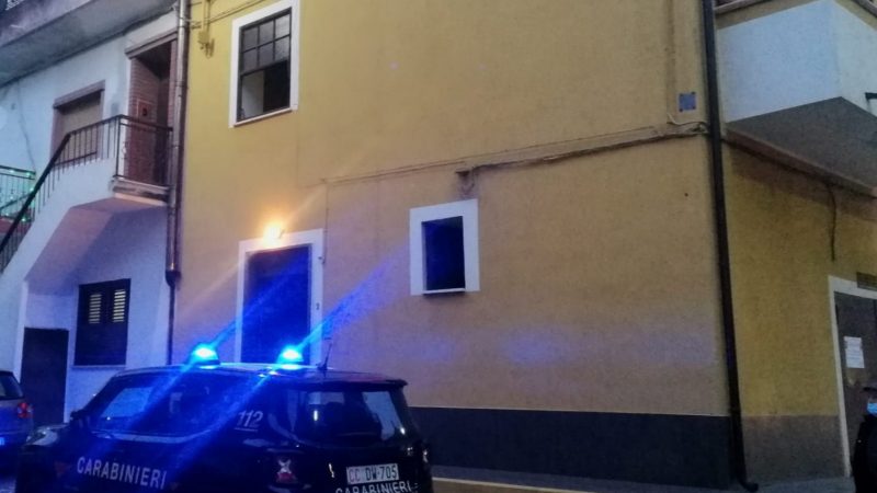 Morto per intossicazione da fumo, intervento dei Carabinieri