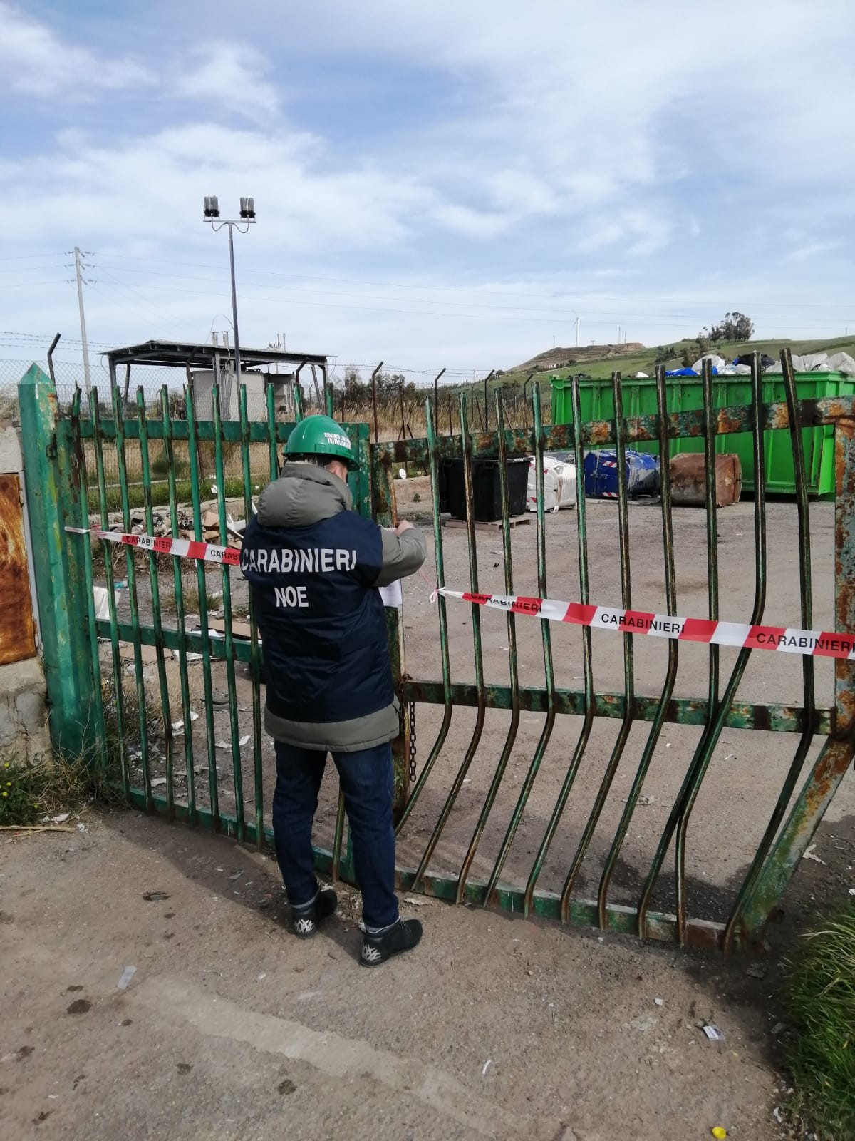 Violazione ambientale in centro raccolta rifiuti a San Leonardo
  