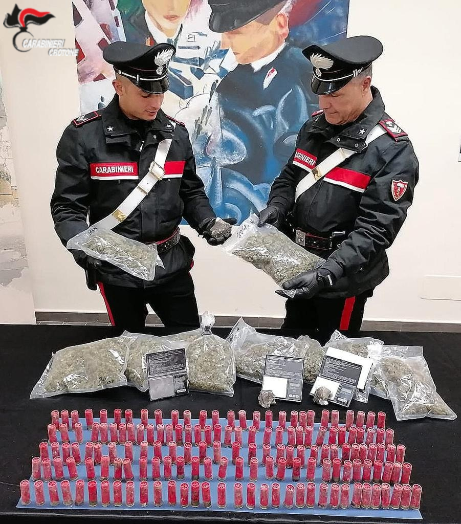 Operazione antidroga dei Carabinieri: 11 indagati
  