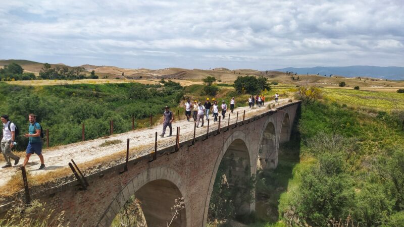 Calanchi del Marchesato presenta una serie di escursioni: oggi la prima sulle ferrovie dimenticate