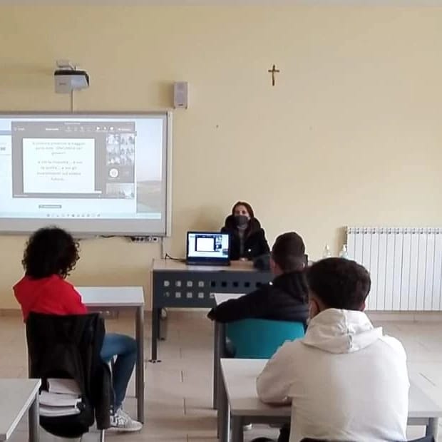 Incontro informativo al Satriani: Le Epatopatie nei giovani: quali le cause?