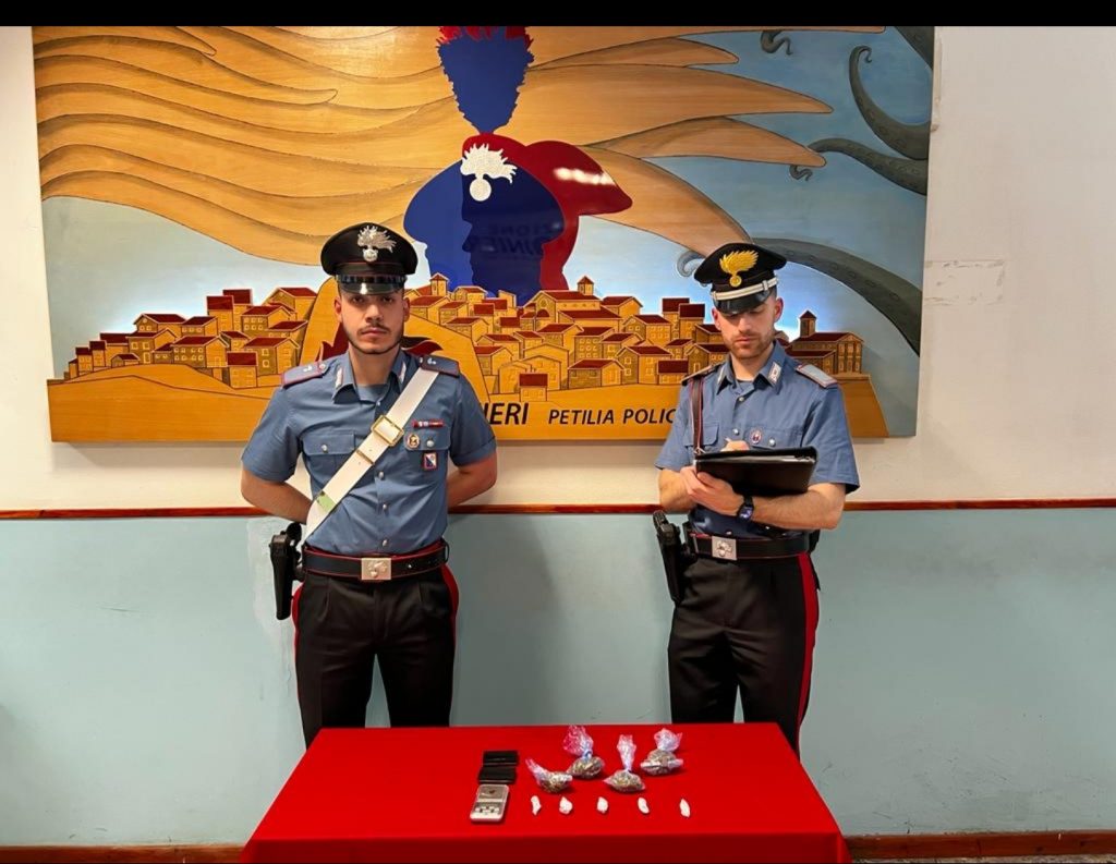 Detenzione sostanze stupefacenti: Arrestato a Petilia un 54enne