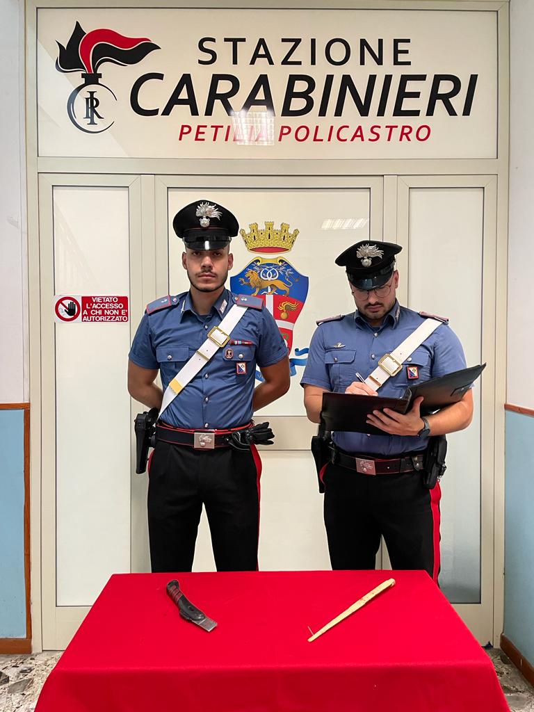 Petilia: Scoppia una rissa, interviene un Carabiniere forestale
  