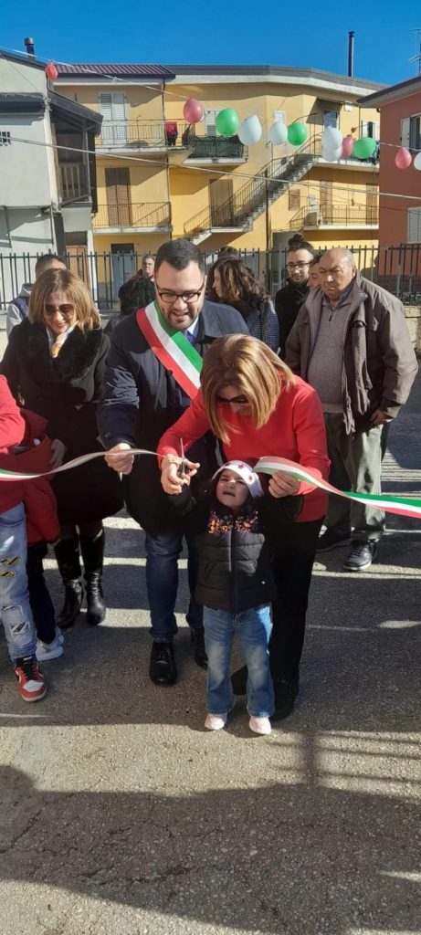 Inaugurato nuovo parco giochi a Camellino
  