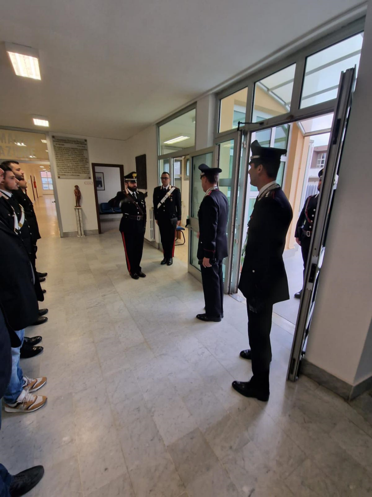 Visita del Comandante interregionale Carabinieri “Culqualber” alla Compagnia Carabinieri di Cirò Marina
  