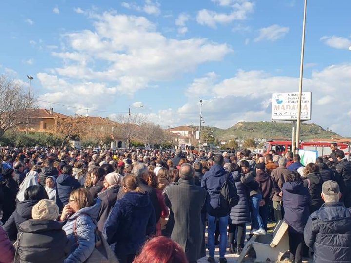 Via Crucis per il naufragio di Steccato di Cutro