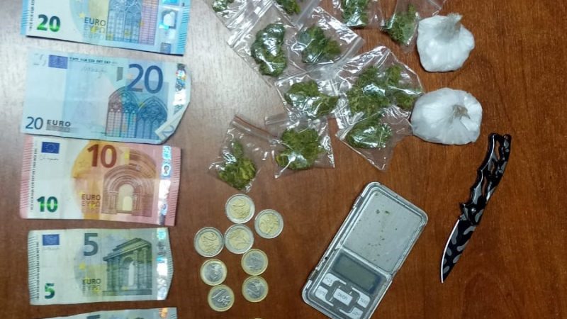 Arresto per detenzione di stupefacenti a Isola Capo Rizzuto
  