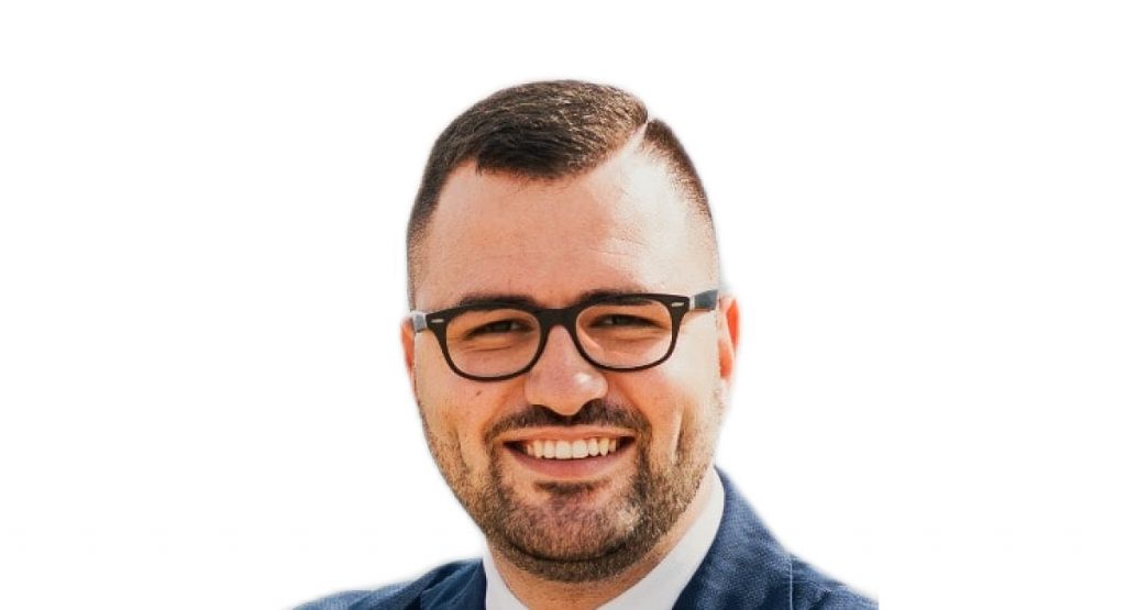 Manifesti funebri per Curcio: Le scuse di Saporito