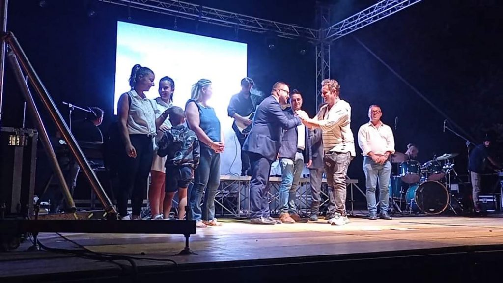 Grande successo per la festa alla Santa Spina: Pienone al concerto di Meneguzzi
  