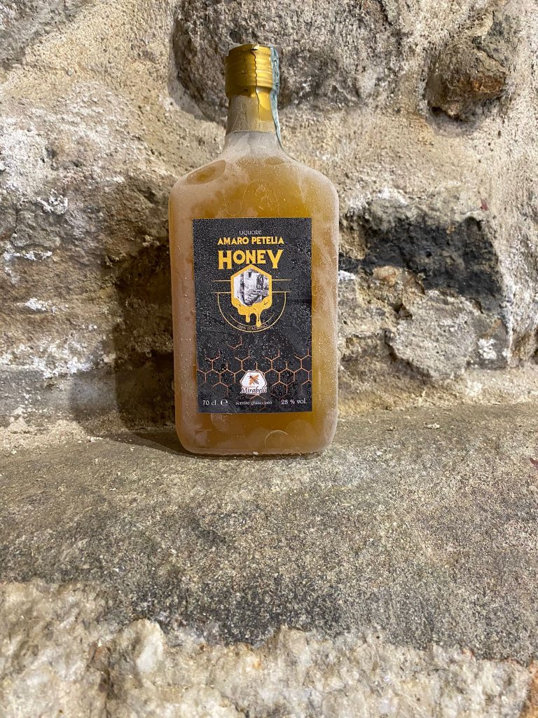 Amaro Petelia: Nasce l’amaro petilino dall’azienda Mirabelli