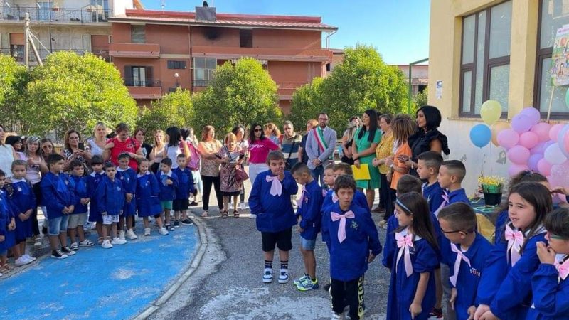 A Petilia inizio della scuola con i saluti del sindaco