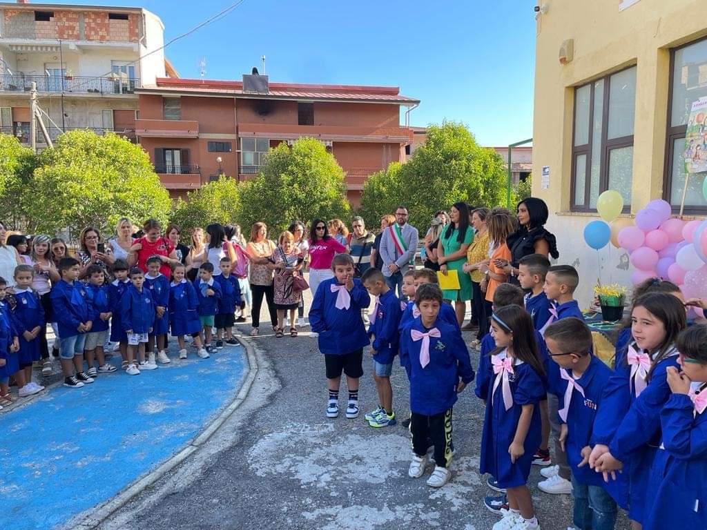 A Petilia inizio della scuola con i saluti del sindaco