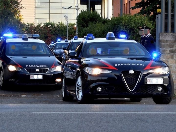 Sequestrati 120 grammi di cocaina