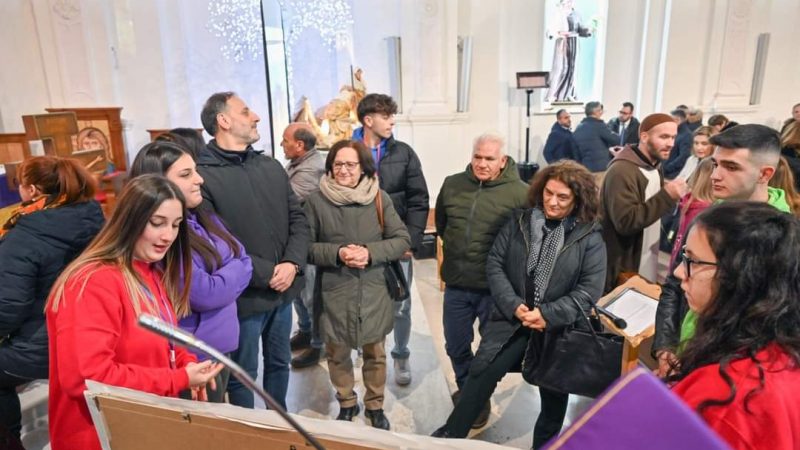 A spasso tra arte, cultura e tradizioni al Santuario della Santa Spina con i liceali