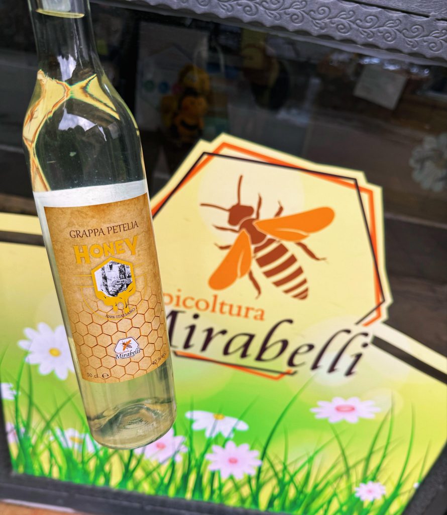 Grappa Petelia: Dall’Azienda Mirabelli il nuovo gioiello distillato che conquista i sensi