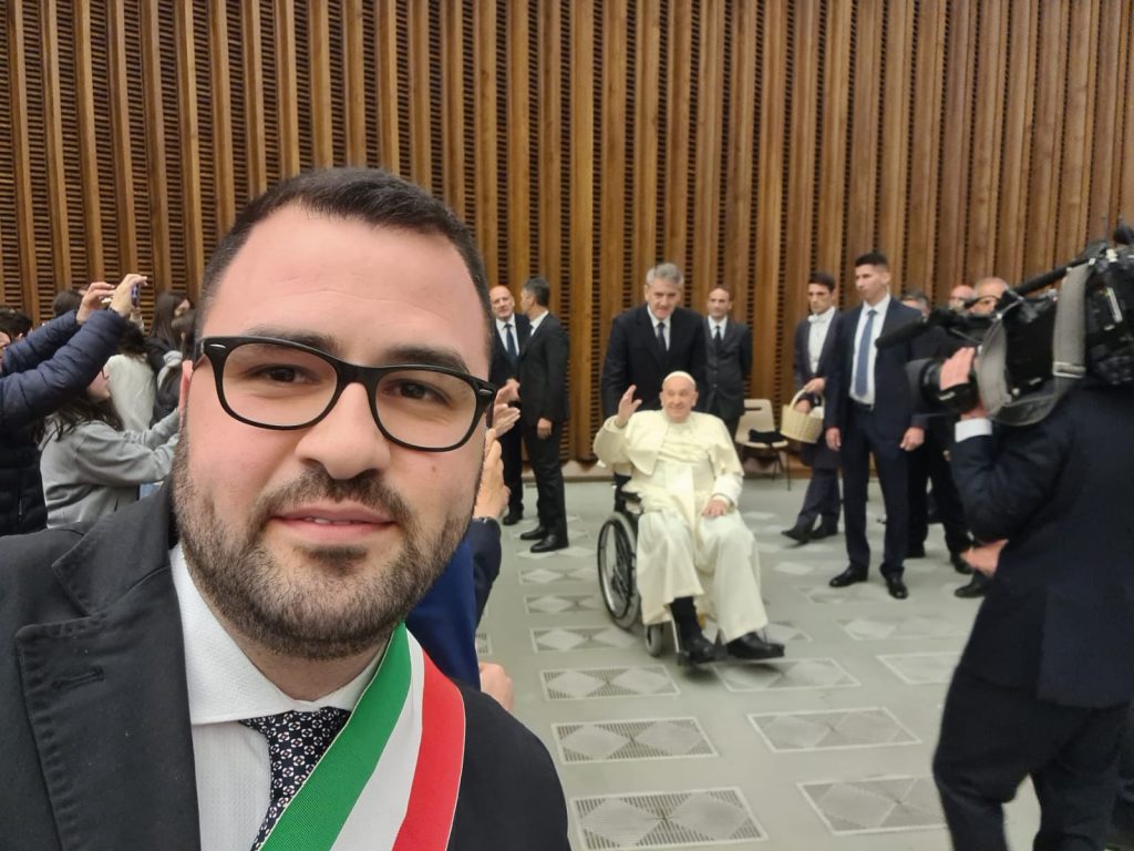 Petilia unica delegazione calabrese all’incontro con Papa Francesco
  