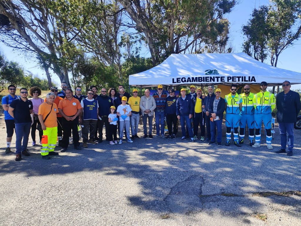 Spiagge Pulite? Pinzaci tu! Legambiente Valle Tacina a Steccato per la storica campagna