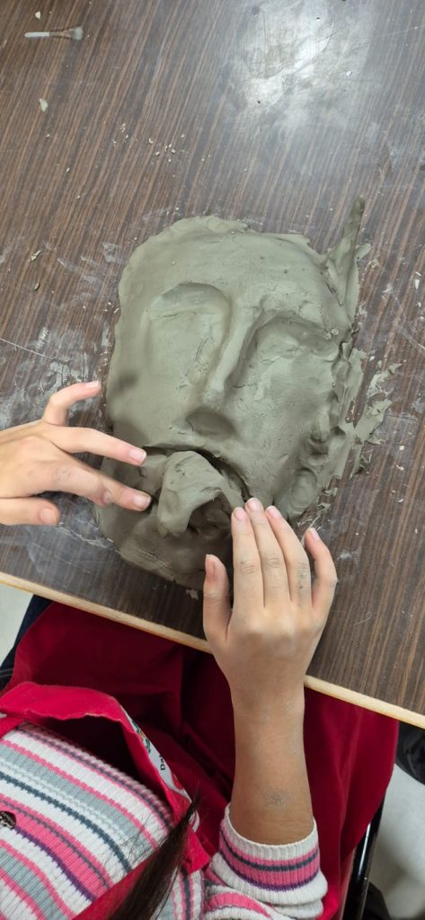 Mostra espositiva di ceramica al Moro Lamanna