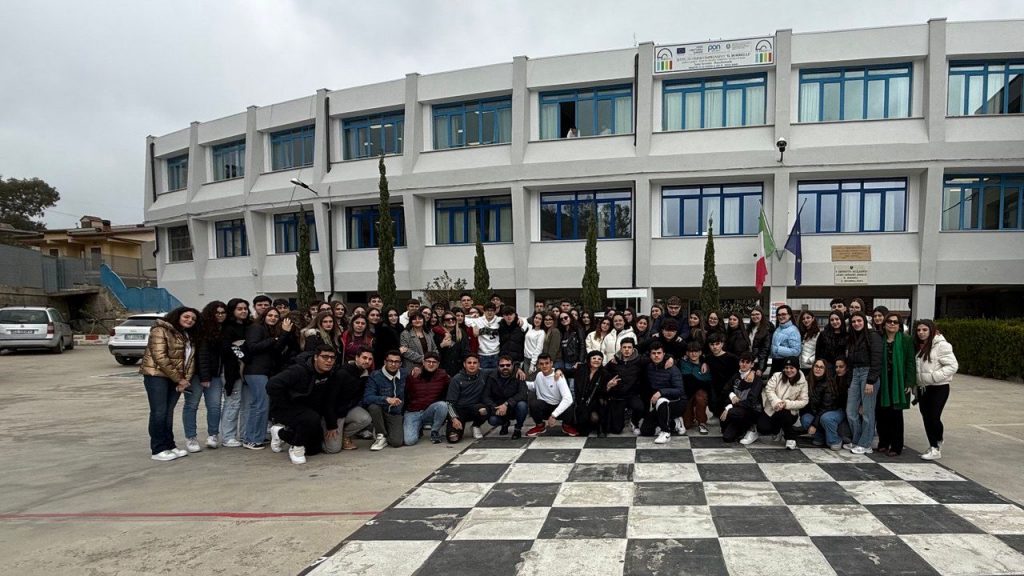 Liceo Classico Borrelli al Festival della Filosofia in Magna Grecia