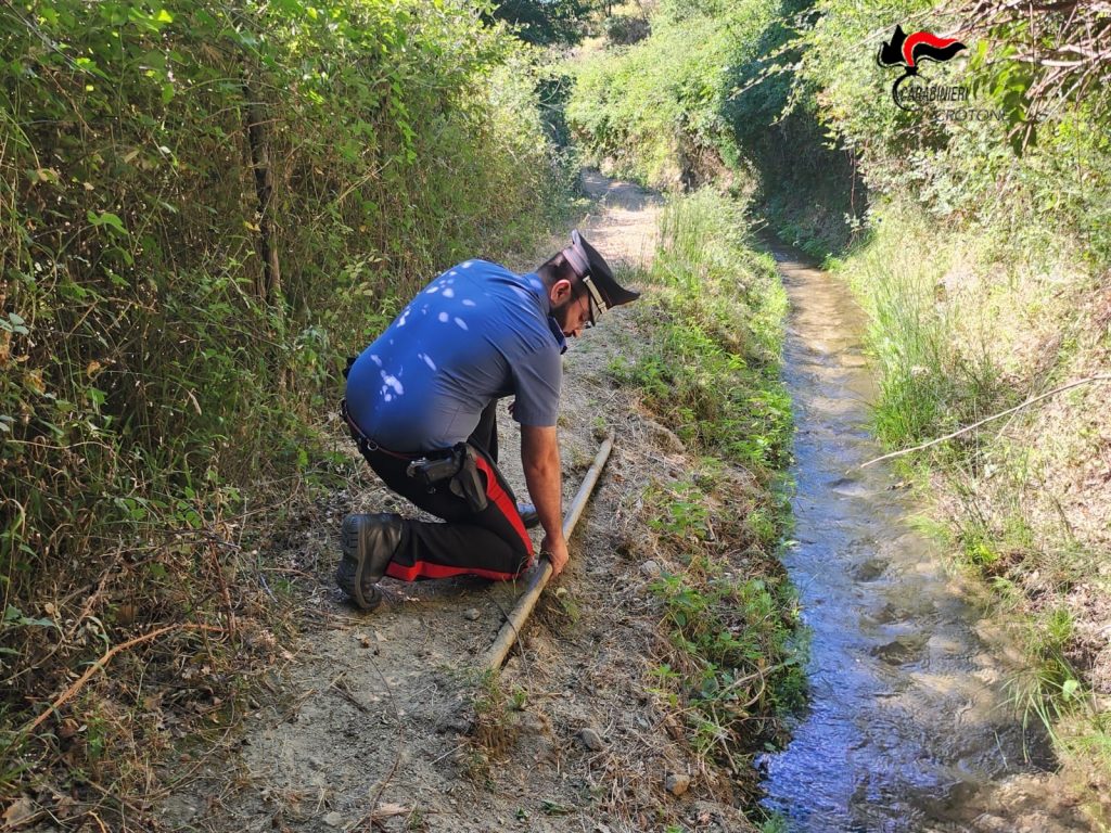 Furto abusivo d’acqua: Scoperto tubo abusivo di 2 km
  