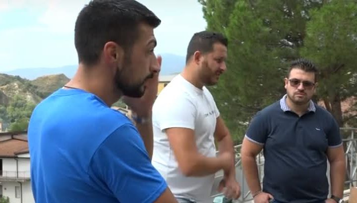 Gli eroi di Roccabernarda: Salvano la vita di una donna
