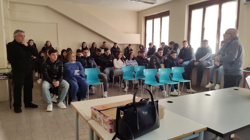 AVIS Petilia incontra gli studenti: donare sangue è responsabilità e solidarietà