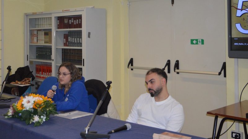 Avis Petilia incontra i liceali dello Scientifico