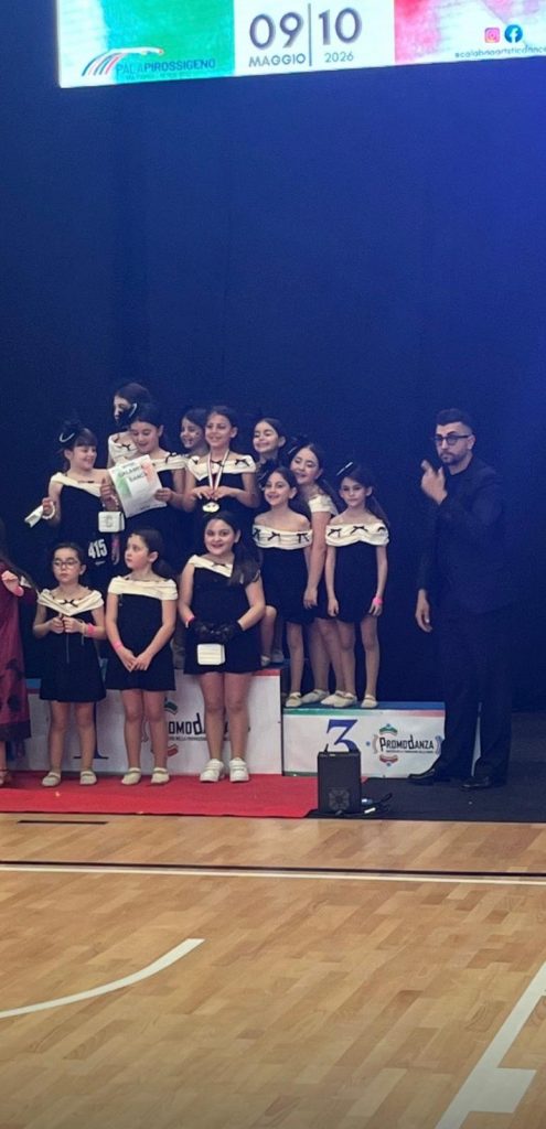 Trionfo per la danza di Petilia Policastro al Calabria Artistic Dance 2026
  