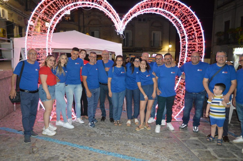Piazza Filottete piena per i 30 anni della sezione Avis Tommaso Ierardi
  